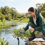 How to Launch a Career in Environmental Science With a Biology Degree